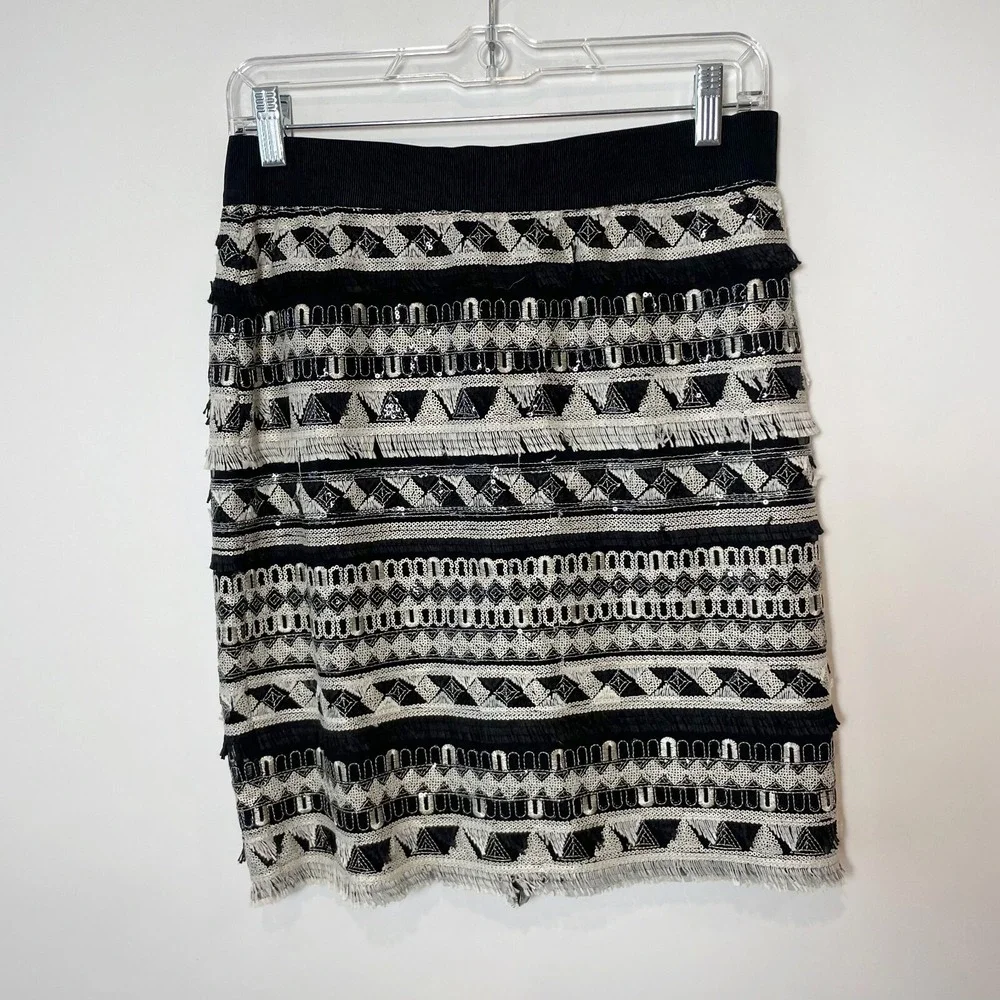 Vince Camuto Womens Fringe Trim Beaded Straight‎ Pencil Skirt Black 4 Stretch